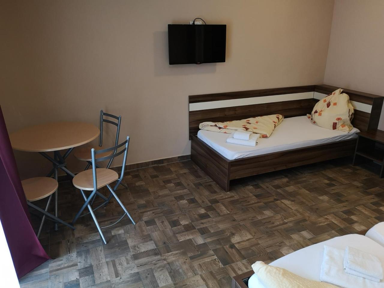 Bed and breakfast Borostyan Panzio Balatonfuered Extérieur photo