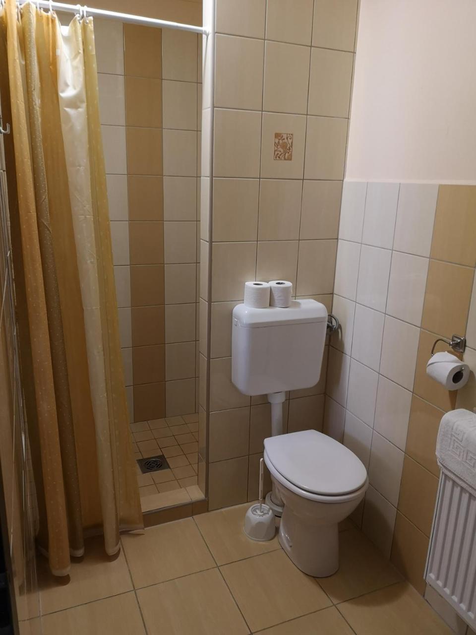 Bed and breakfast Borostyan Panzio Balatonfuered Extérieur photo